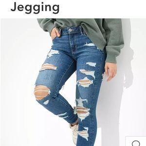NWOT American Eagle Jeggings